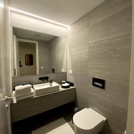 Luxury Penthouse Near Ku-damm *