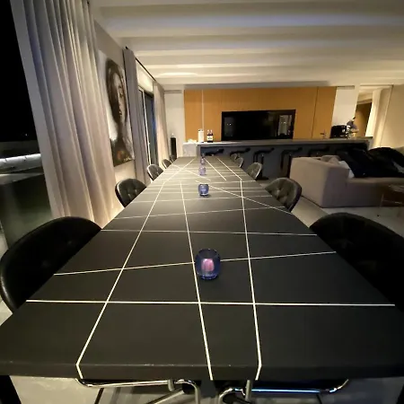 Apartment Luxury Penthouse Near Ku-damm Berlin