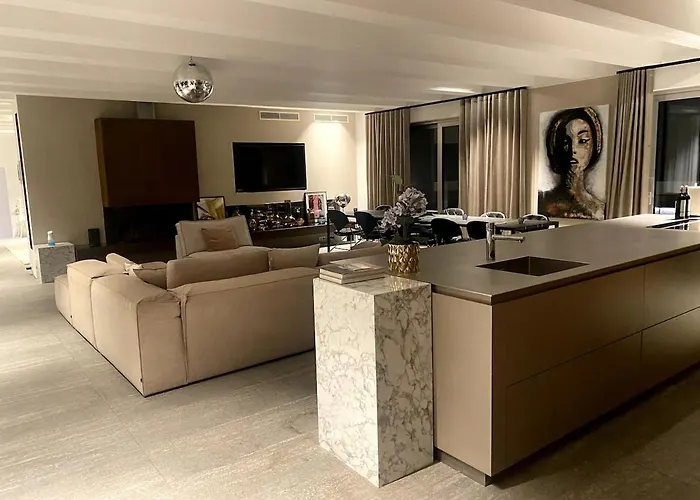 Luxury Penthouse Near Ku-damm *