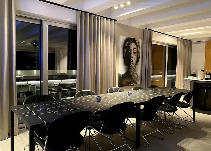 Luxury Penthouse Near Ku-damm *