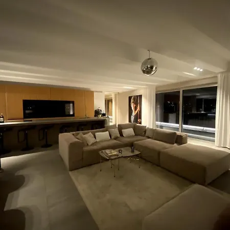 Апартаменты Luxury Penthouse Near Ku-damm