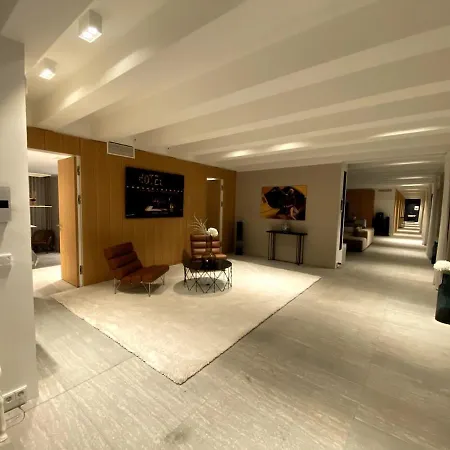 Luxury Penthouse Near Ku-damm Апартаменты *