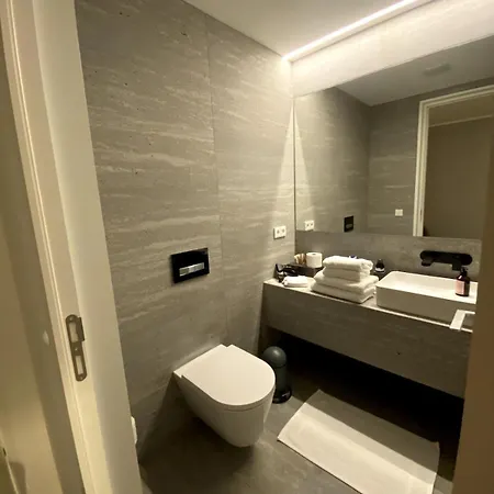Luxury Penthouse Near Ku-damm Берлин