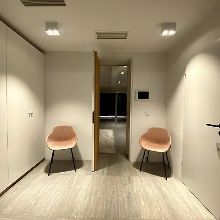 Luxury Penthouse Near Ku-damm Апартаменты *