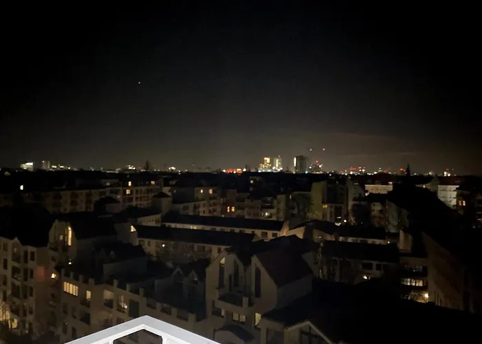 Daire Luxury Penthouse Near Ku-damm Berlin