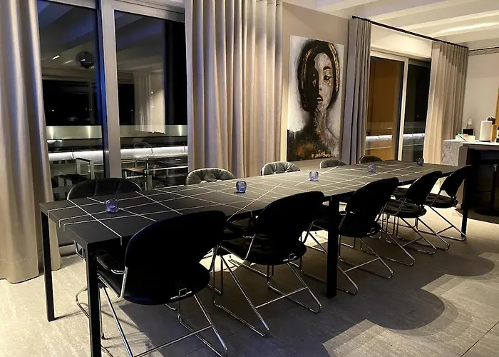 Luxury Penthouse Near Ku-damm Daire Berlin