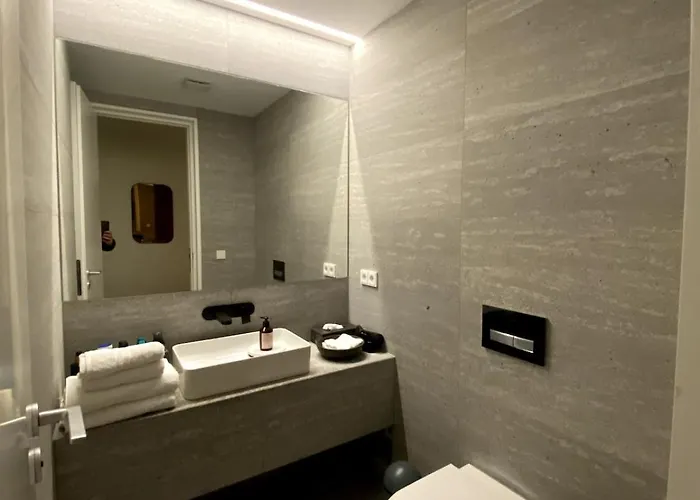 Luxury Penthouse Near Ku-damm *