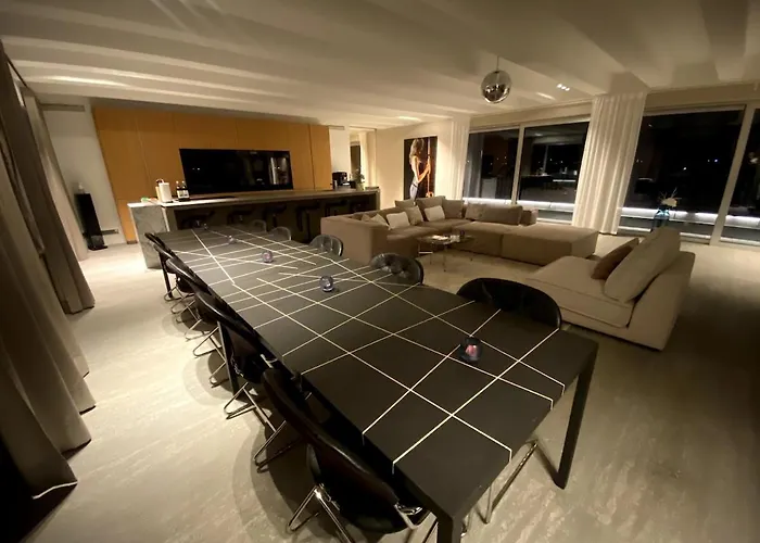 Daire Luxury Penthouse Near Ku-damm Berlin